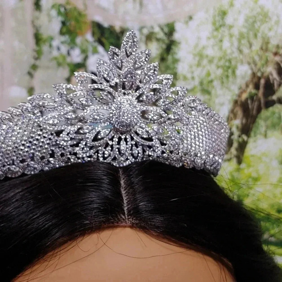 7pc Handmade Unique One-Of-A-Kind Bridal Tiara Package - Picture 3 of 13